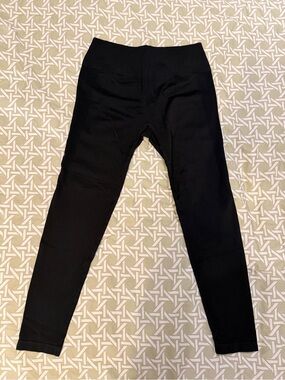 Black High-Waist Leggings - Women's Comfortable Stretch Pants